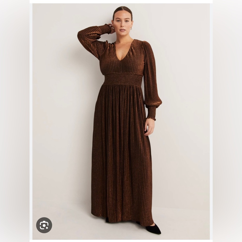 Boden Metallic smocked long sleeve gold/copper shimmery dress w/ pleats size 8L